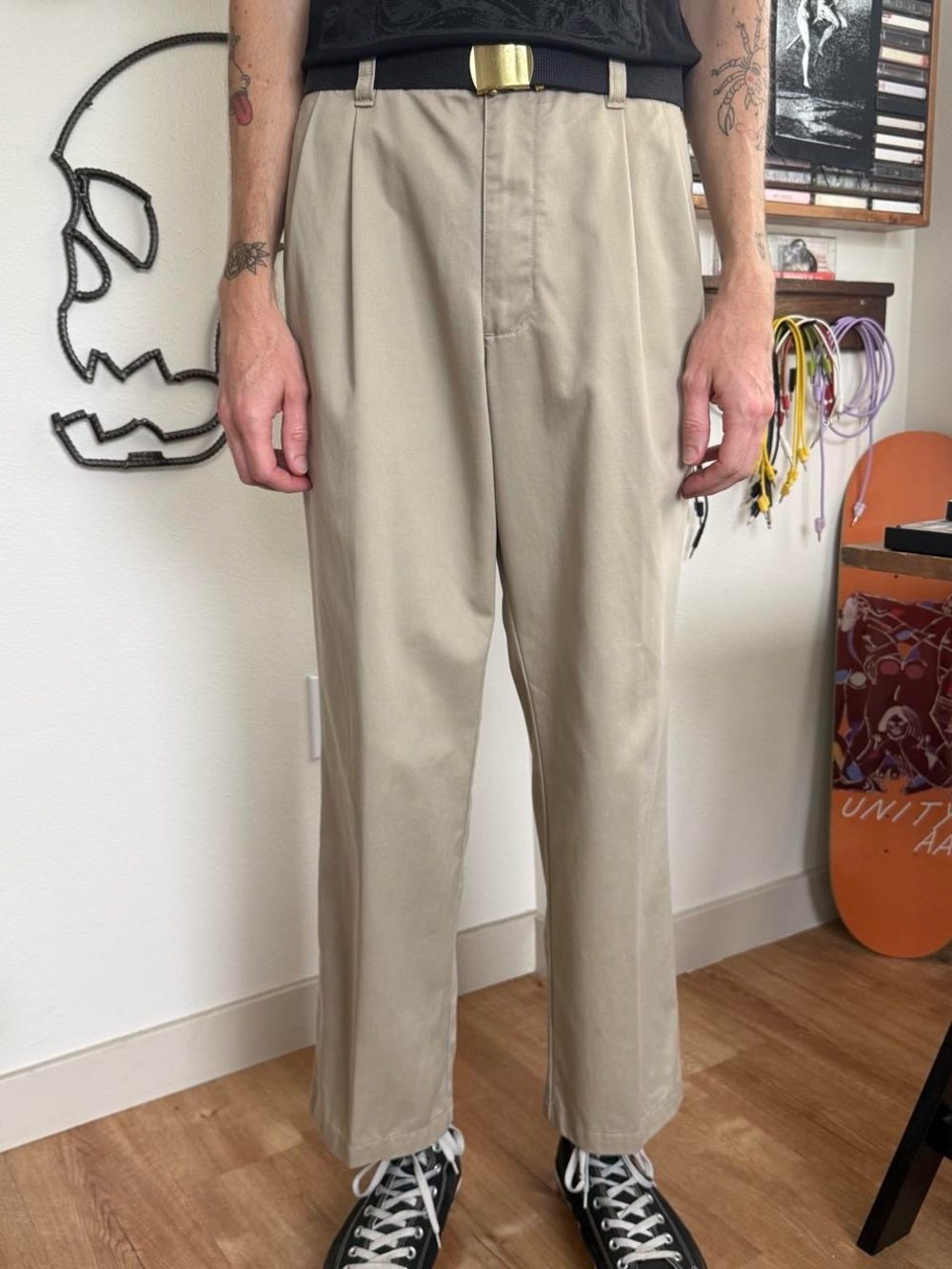 Vintage 2000s Khaki High Waisted Pleated Trousers ~ 35 x 30